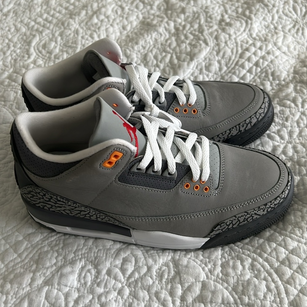 Jordan 3 Cool Gray Retro - Picture 3 of 9